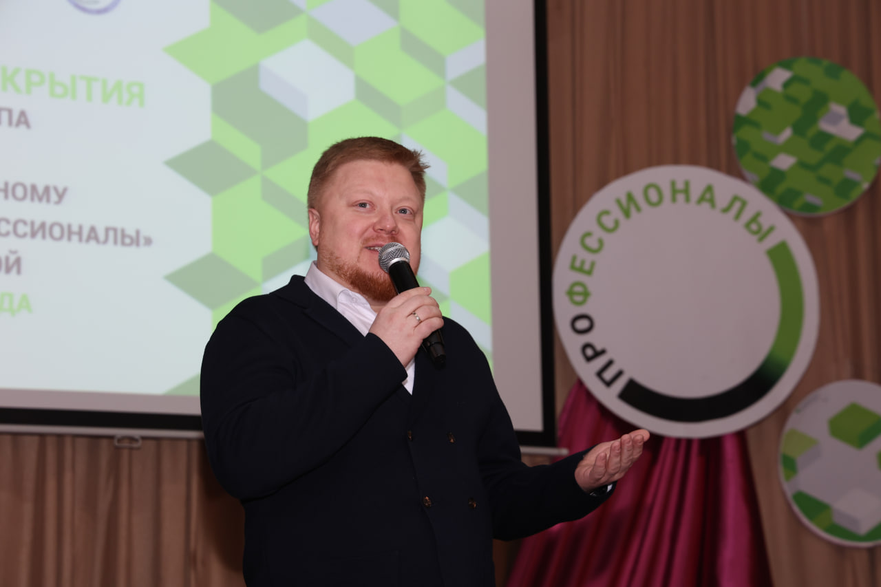 Славные традиции труда вдохновляют профессионалов Луганской Народной Республики