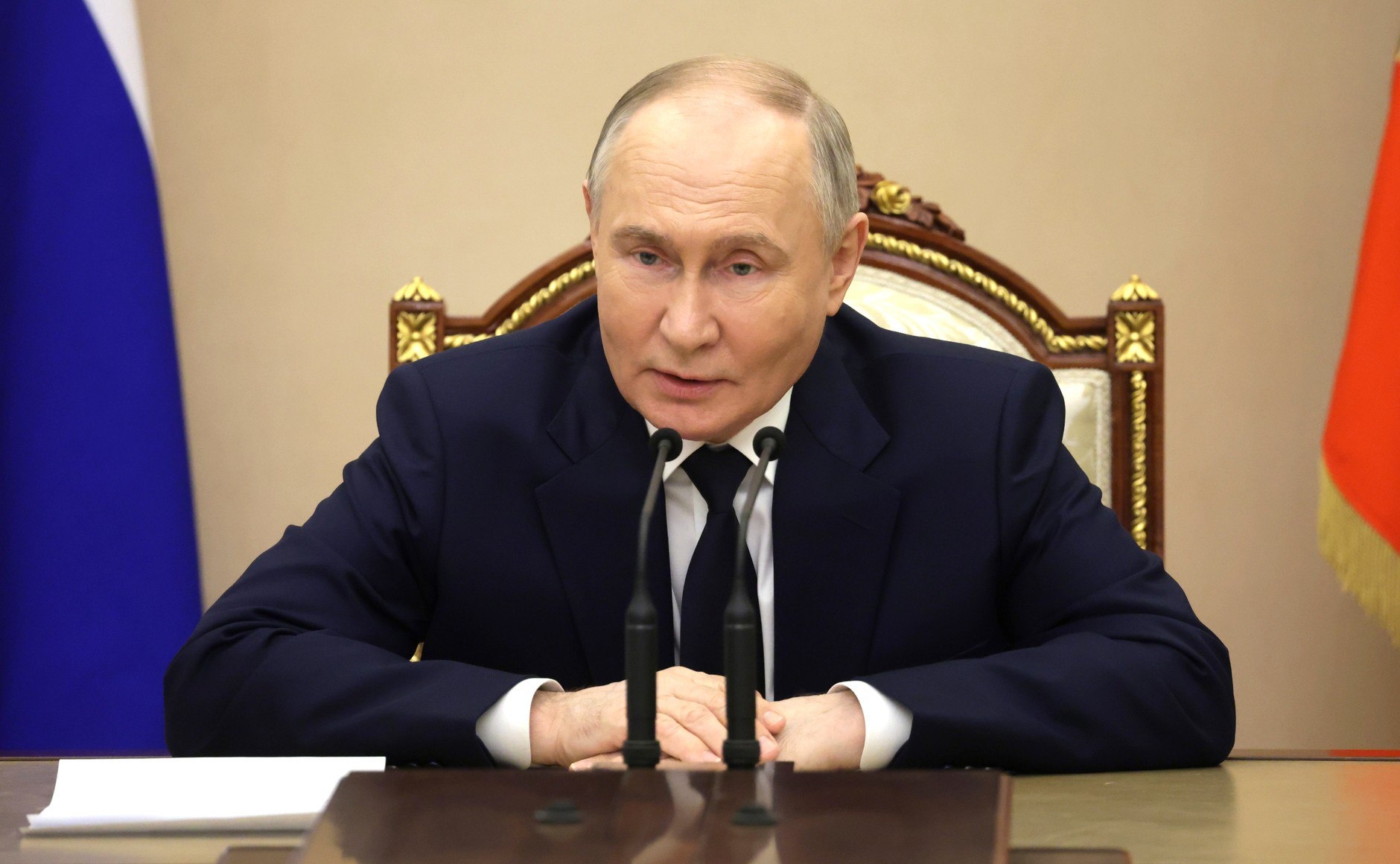 Владимир Путин пожелал участникам Финала Чемпионата «Профессионалы» выступить на соревнованиях ярко и уверенно Владимир Путин пожелал участникам Финала Чемпионата «Профессионалы» выступить на соревнованиях ярко и уверенно
