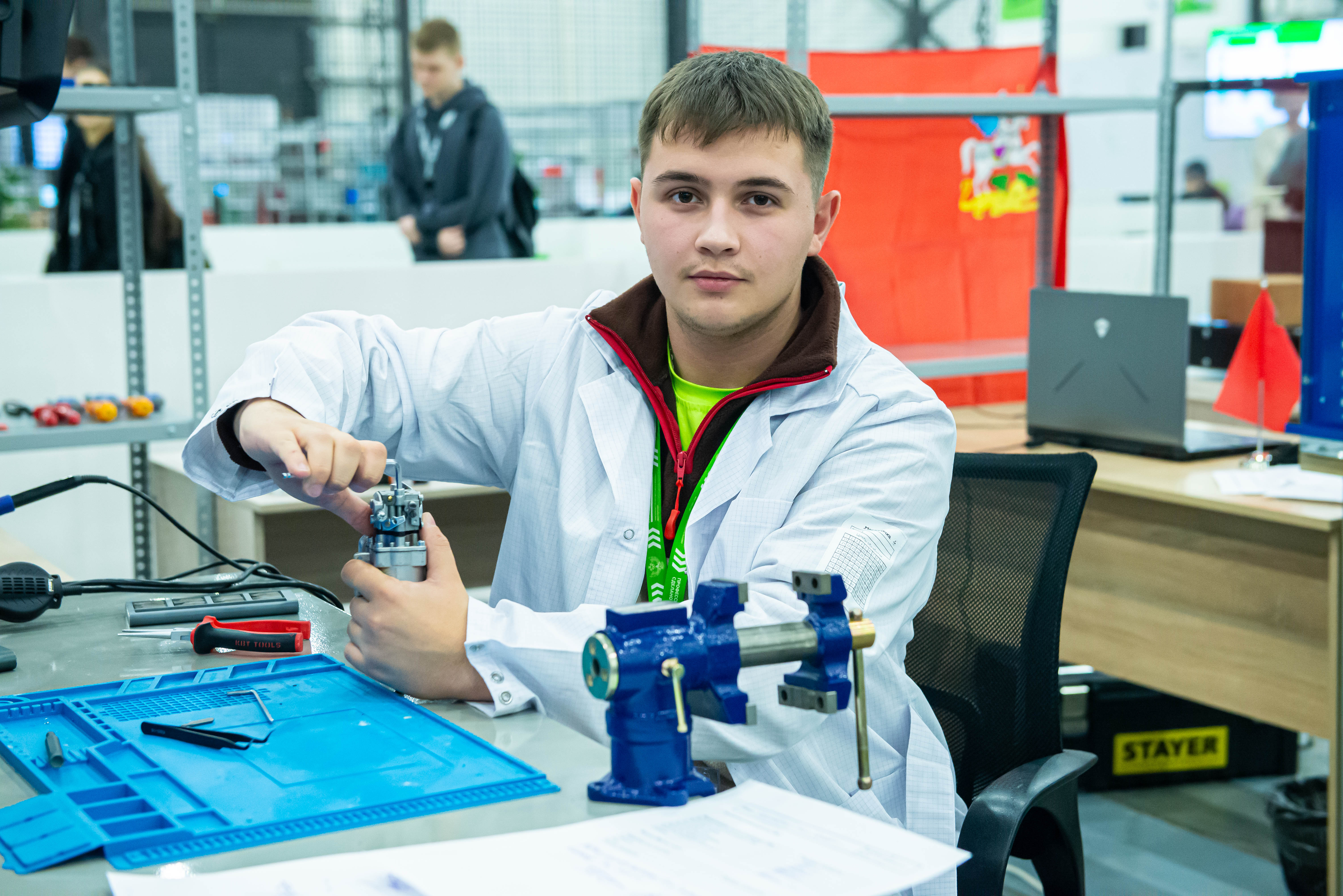 Владимир Путин приветствовал участников финала Чемпионата «Профессионалы»