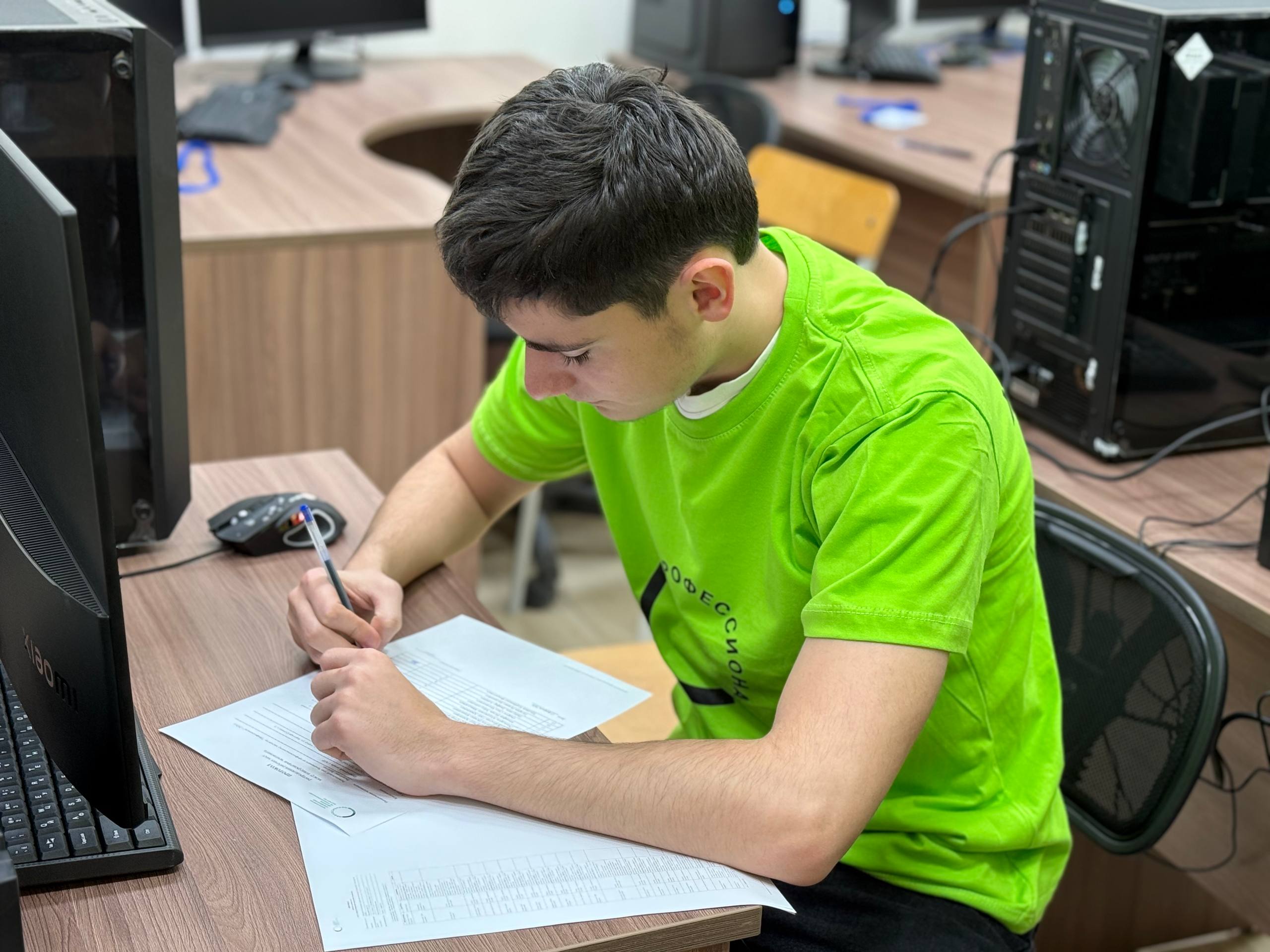 Наблюдаем за профессионалами Республики Дагестан!