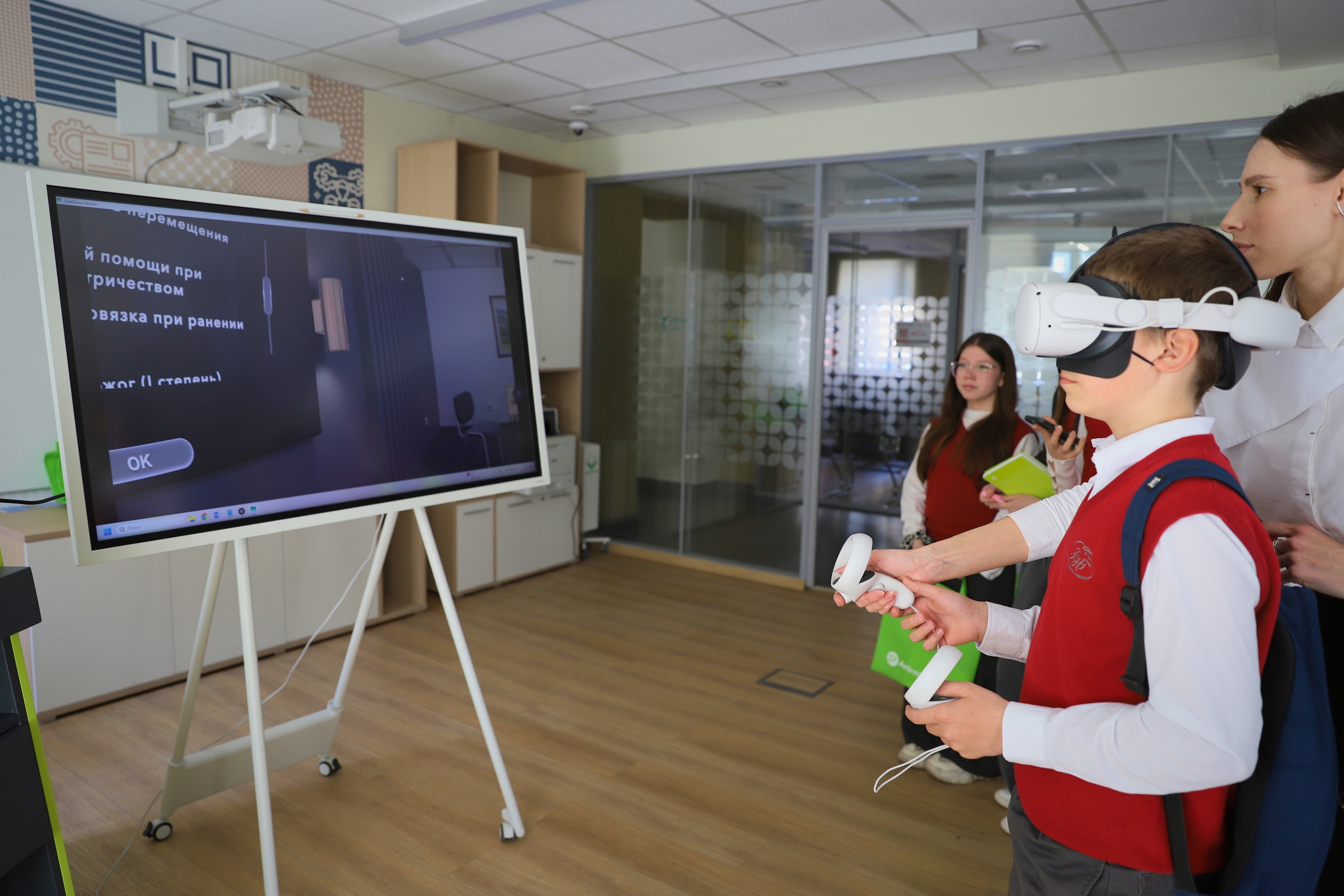 Знакомимся с профессиями в авиации!